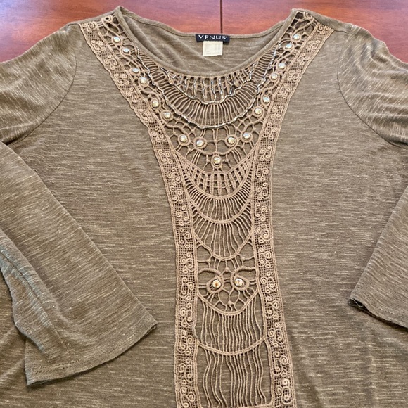 Venus Crochet Front Top - Picture 5 of 8